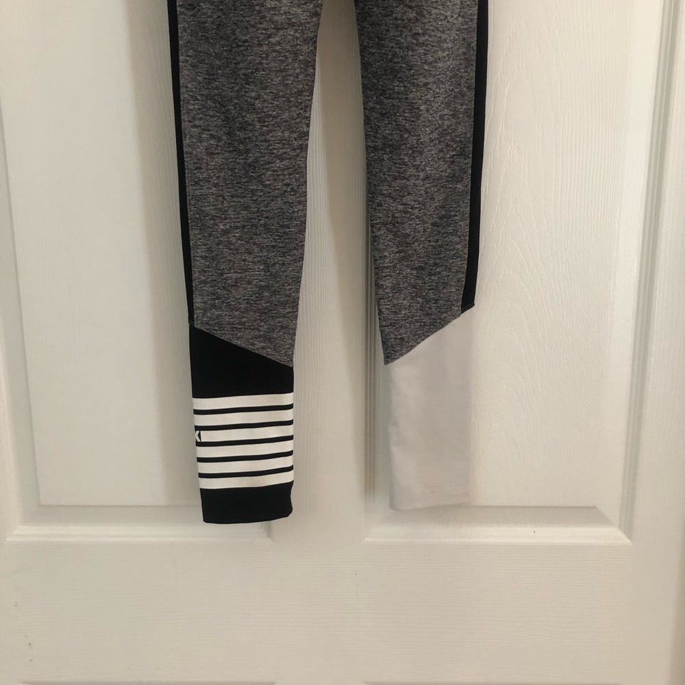 PINK BY VICTORIA’S SECRET LEGGINGS SZ XS🌞🌚 - Picture 5 of 5